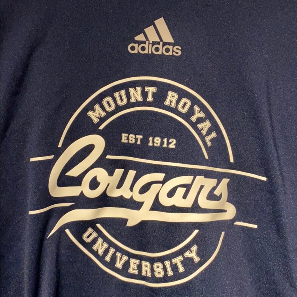 Sweatshirt - Picture 2 of 3